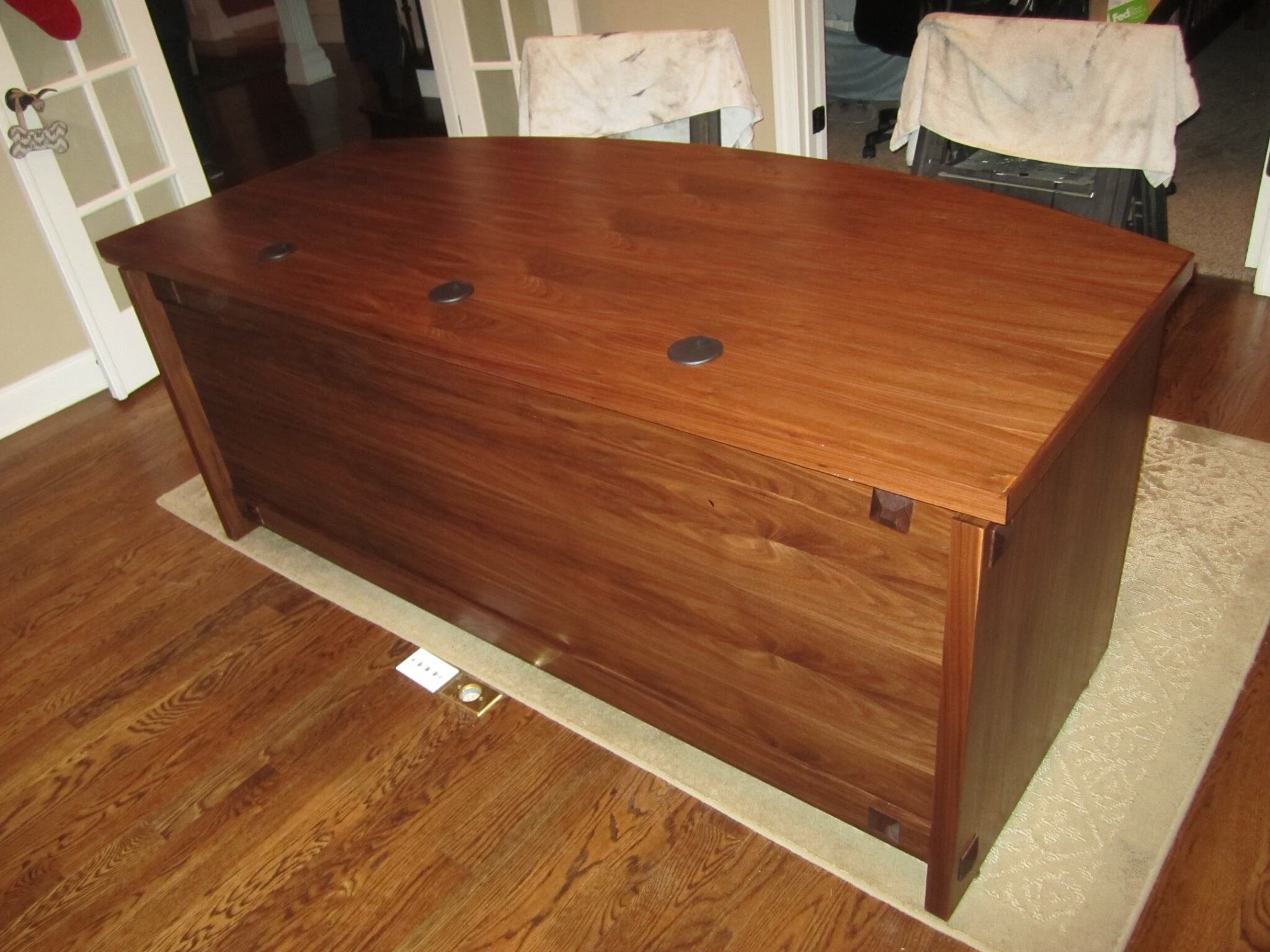 Desk02.jpg